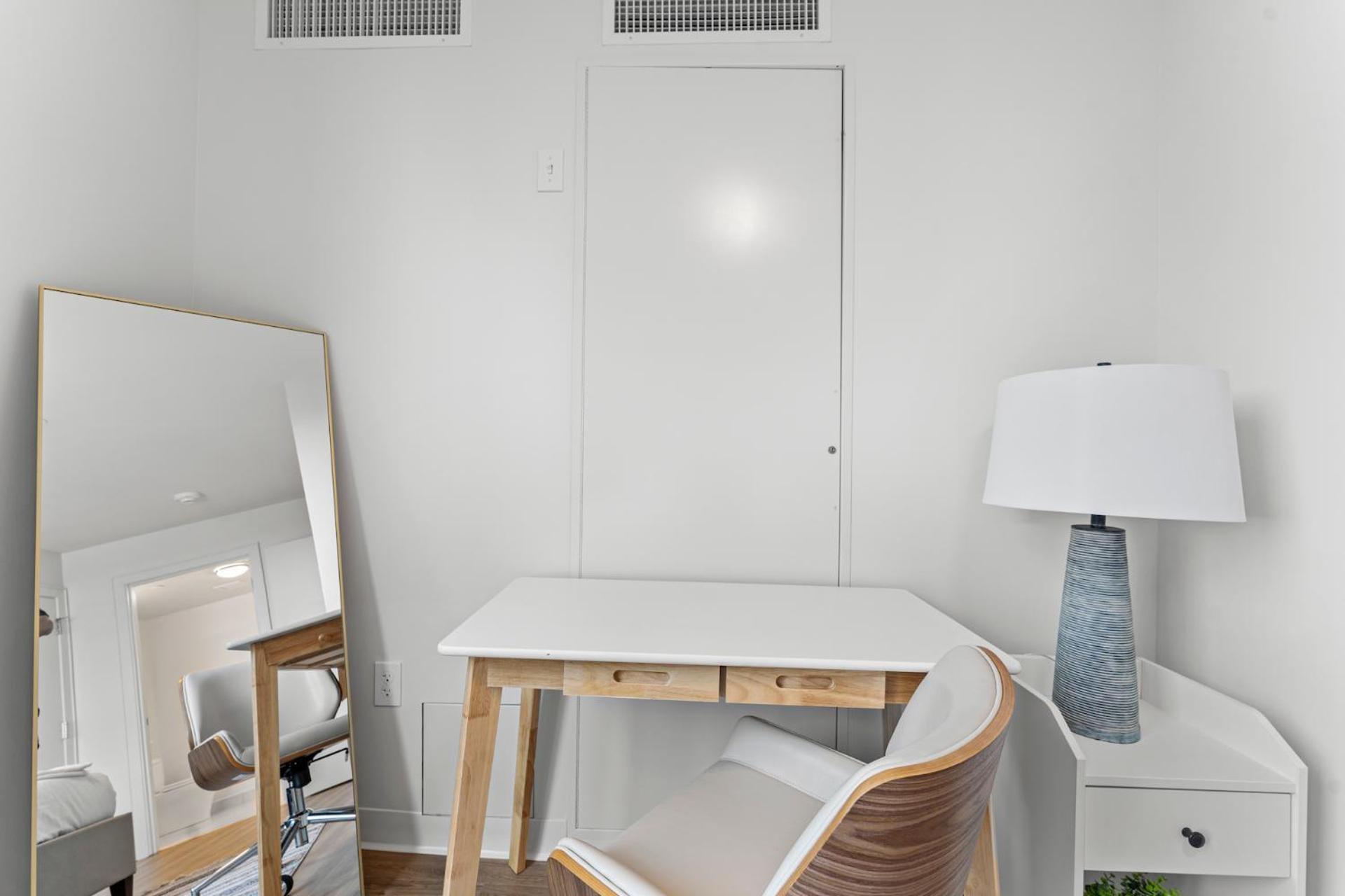 Furnished Luxury Apartment Next To Harvard Stadium Boston Exterior photo